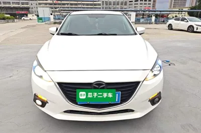 Mazda Mazda 3 Axela 2016, 101800 км, за 45726.81 CNY