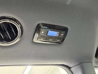 Toyota Sienna 2018, 101000 км, за 175000 CNY - фото 36