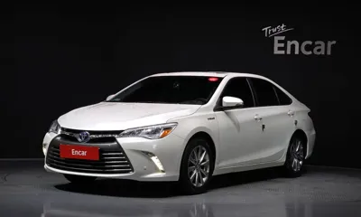 Toyota Camry · 2017 год