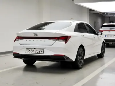 Hyundai Avante 2023, 52887 км, за 16400000 KRW