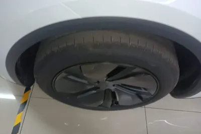 Tesla Model Y 2026, 200 км, за 256941.15 CNY - фото 8