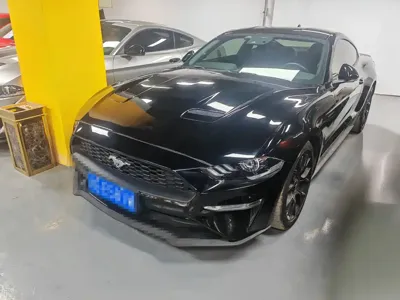 Ford Mustang · 2021 год