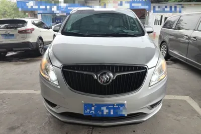 Buick GL8 2017, 171600 км, за 84566.74 CNY