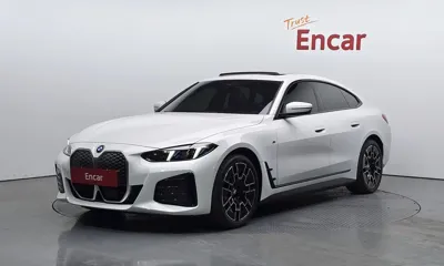 BMW i4 · 2025 год