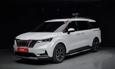 Kia Canival · 2021 год