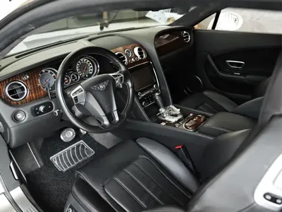 Bentley Continental 2013, 80000 км, за 488000 CNY