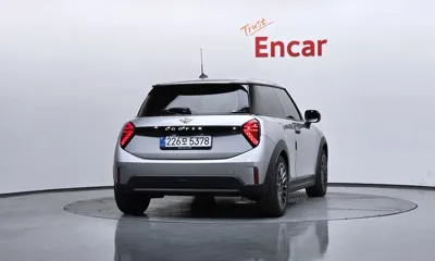 MINI Cooper 2025, 990 км, за 28900000 KRW - фото 4