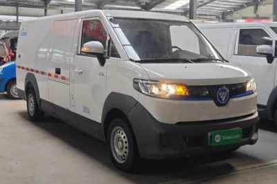 Foton Intelligent Blue Elf E7 2023, 200 км, за 84267.63 CNY - фото 12