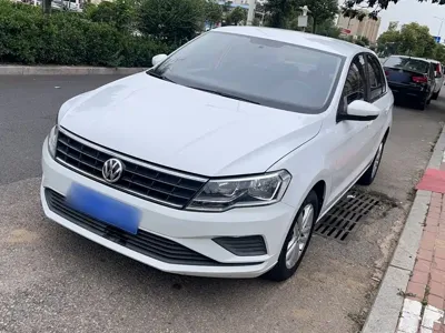 Volkswagen Jetta · 2019 год