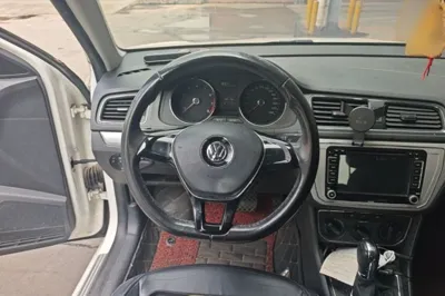 Volkswagen Gran Lavida 2015, 140100 км, за 44377.14 CNY - фото 9