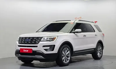 Ford Explorer · 2017 год