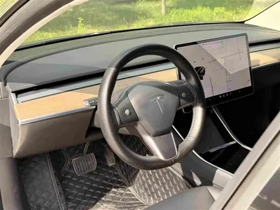 Tesla Model 3 2020, 34000 км, за 119800 CNY - фото 24