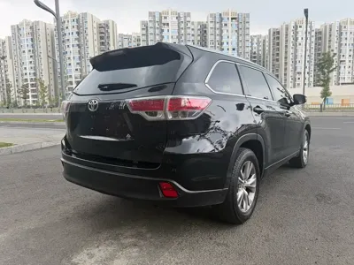 Toyota Highlander 2017, 95000 км, за 86800 CNY - фото 12
