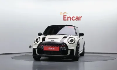 MINI Cooper 2023, 6484 км, за 35900000 KRW