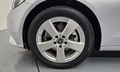 Mercedes-Benz C-Class 2018, 129877 км, за 13300000 KRW - фото 5