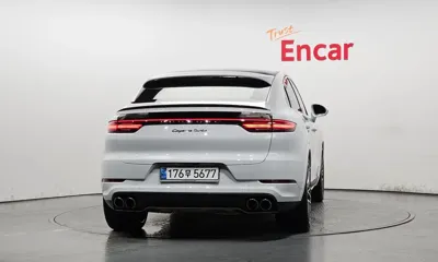 Porsche Cayenne 2020, 74006 км, за 78800000 KRW