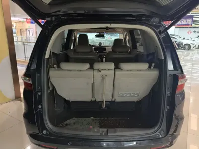 Honda Odyssey 2016, 190000 км, за 60800 CNY - фото 7