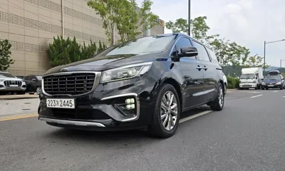 Kia Canival · 2020 год