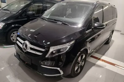 Mercedes-Benz V-Class · 2020 год
