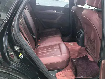 Audi Q5L 2023, 52900 км, за 205000 CNY - фото 17