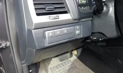 KG_Mobility_Ssangyong Rexton 2019, 136402 км, за 12500000 KRW - фото 18