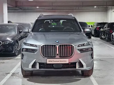 BMW X7 2025, 11760 км, за 107990000 KRW