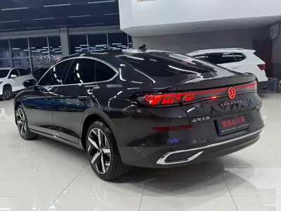Volkswagen Lamando 2023, 34000 км, за 119800 CNY