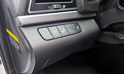 Hyundai Avante 2017, 26245 км, за 12500000 KRW - фото 16