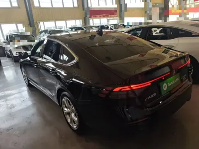 Honda Accord 2023, 70100 км, за 111100 CNY