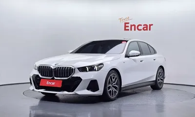BMW 5-Series · 2024 год