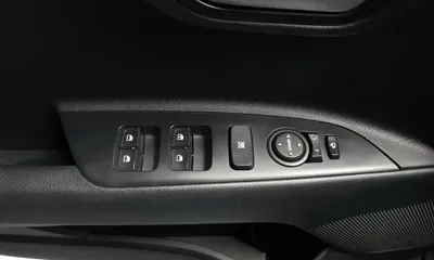 Kia Stonic 2018, 53355 км, за 12200000 KRW - фото 31
