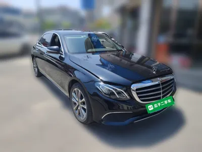 Mercedes-Benz E-Class 2018, 104600 км, за 163409.59 CNY