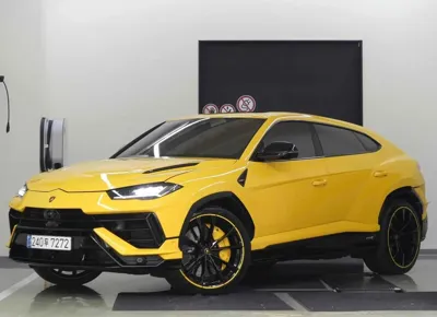 Lamborghini Urus · 2024 год