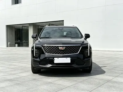Cadillac XT4 2023, 28000 км, за 89900 CNY