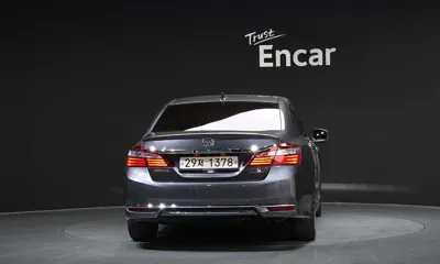 Honda Accord 2017, 159131 км, за 11590000 KRW