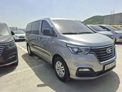Hyundai Starex 2018, 176110 км, за 10500000 KRW