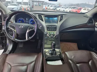 Hyundai Grandeur 2014, 124656 км, за 6500000 KRW - фото 8