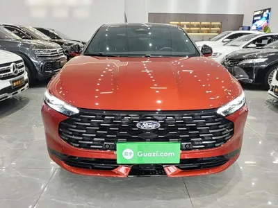 Ford Mondeo 2025, 2300 км, за 126600 CNY - фото 3