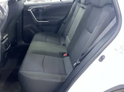Toyota RAV4 2024, 100 км, за 130179.99 CNY - фото 7