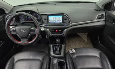 Hyundai Avante 2017, 110203 км, за 7500000 KRW - фото 7