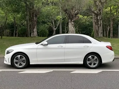 Mercedes-Benz C-Class 2019, 76000 км, за 126800 CNY