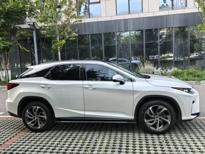 Lexus RX 2019, 103000 км, за 168000 CNY