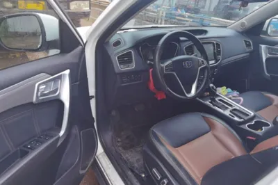 Geely Auto Vision X6 2016, 89100 км, за 27321.04 CNY - фото 16