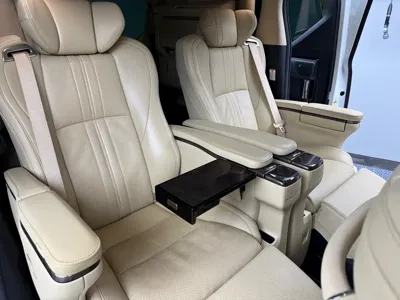 Toyota Alphard 2021, 70000 км, за 449900 CNY - фото 16
