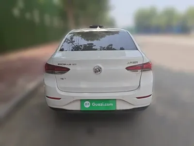 Buick Excelle 2017, 39600 км, за 26300 CNY