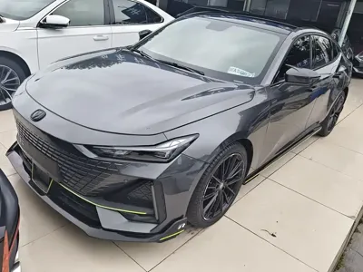 Changan UNI-V · 2022 год