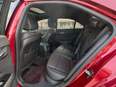 Cadillac CT4 2020, 90000 км, за 69900 CNY - фото 7