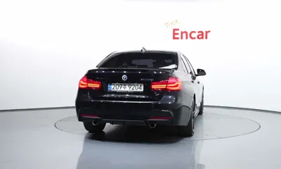 BMW 3-Series 2017, 180016 км, за 11990000 KRW