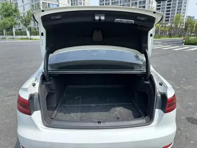 Audi A4L 2017, 83000 км, за 63000 CNY - фото 20