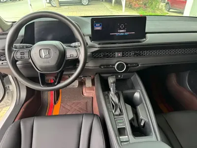 Honda Accord 2025, 5000 км, за 128800 CNY - фото 9
